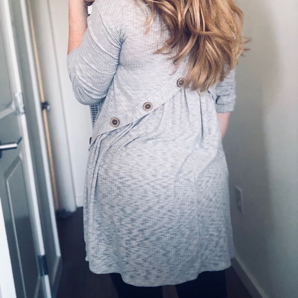 Darlene Button Top - Picture 3 of 3